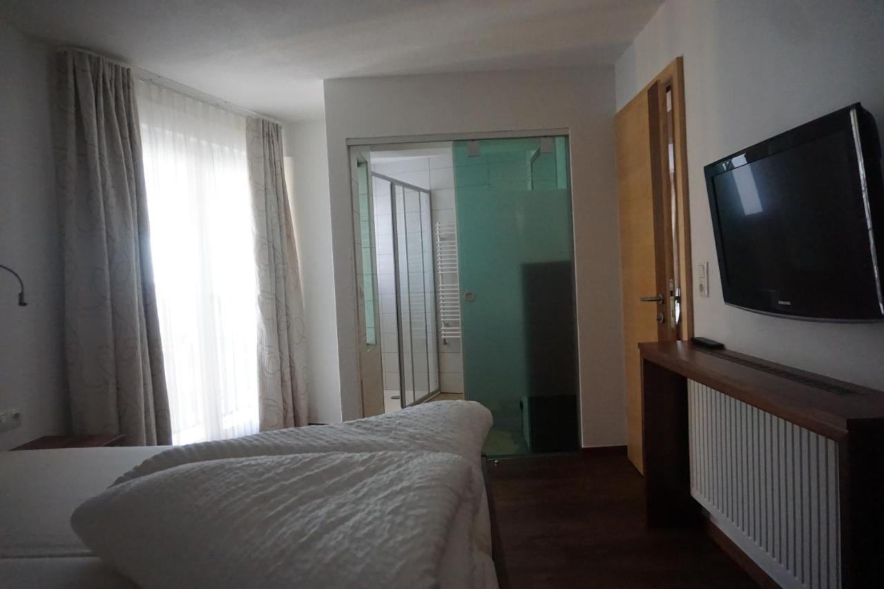 אישגל Alaska Appartment מראה חיצוני תמונה