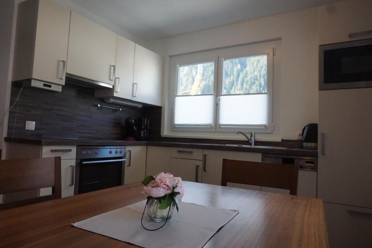 אישגל Alaska Appartment מראה חיצוני תמונה