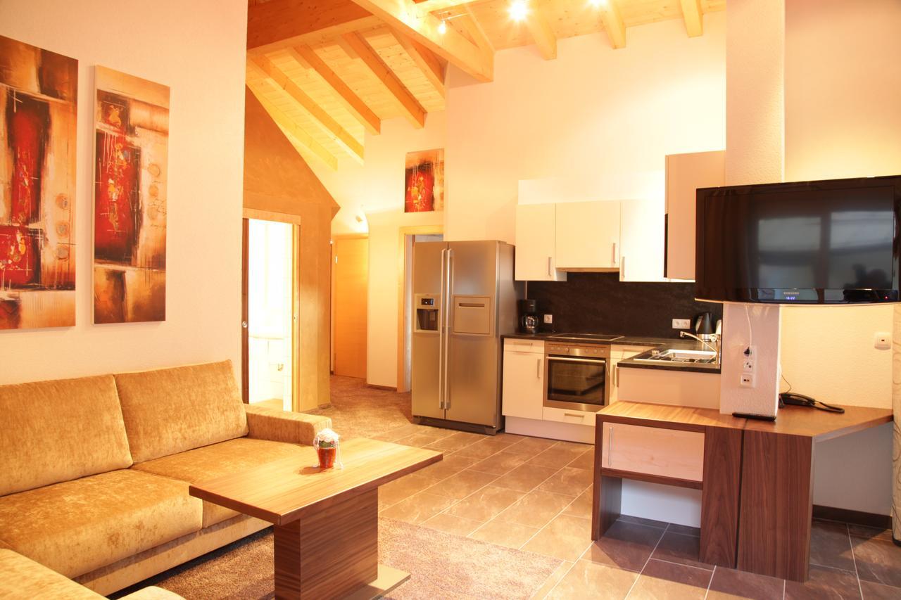 אישגל Alaska Appartment מראה חיצוני תמונה